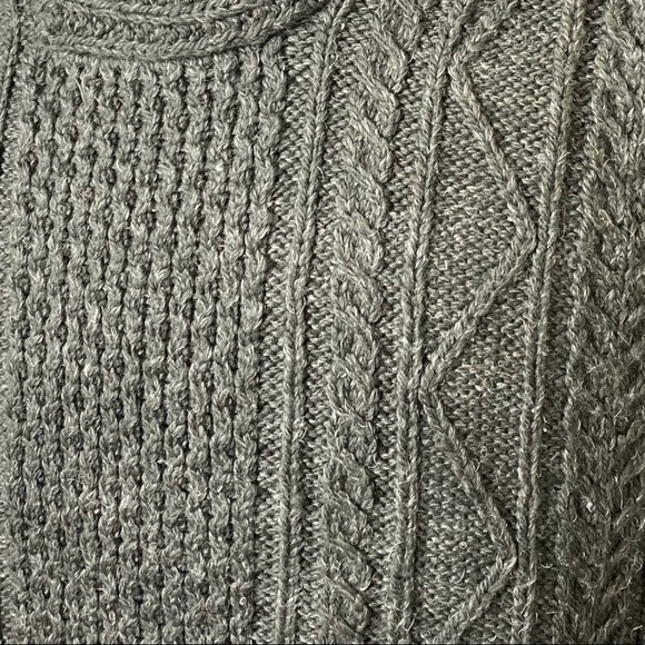 Ralph Lauren polo cableknit sweater large - Picture 13 of 16